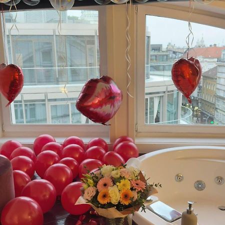 Appartamento Jacuzzi Sinagoga View Budapest Esterno foto
